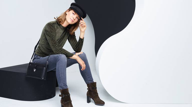 Webshop design Omoda