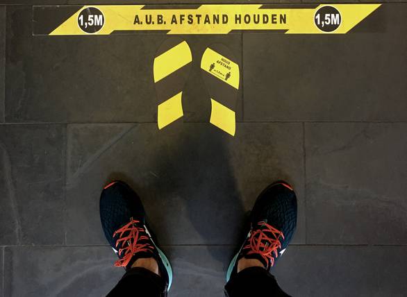 1.5-meter afstand floor sticker